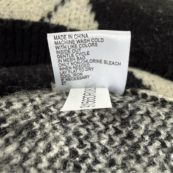 NWT Antonio Melani x Courtney Grow | Argyle Sweater Dress Black and Cream - Picture 6 of 7